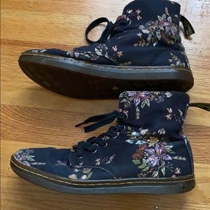 Dr.Martens Floral Canvas Boot